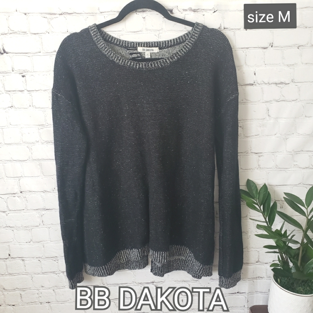BB DAKOTA Open Back Sweater Black/Gray size Medium